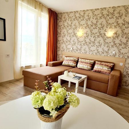 Mida Apartment Obzor Eksteriør billede
