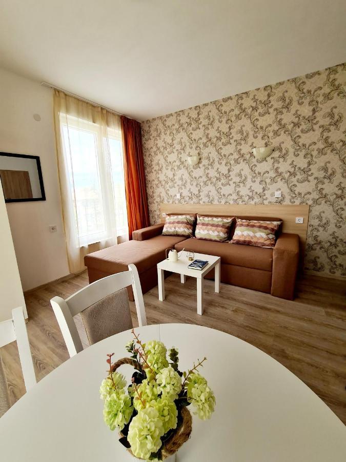 Mida Apartment Obzor Eksteriør billede
