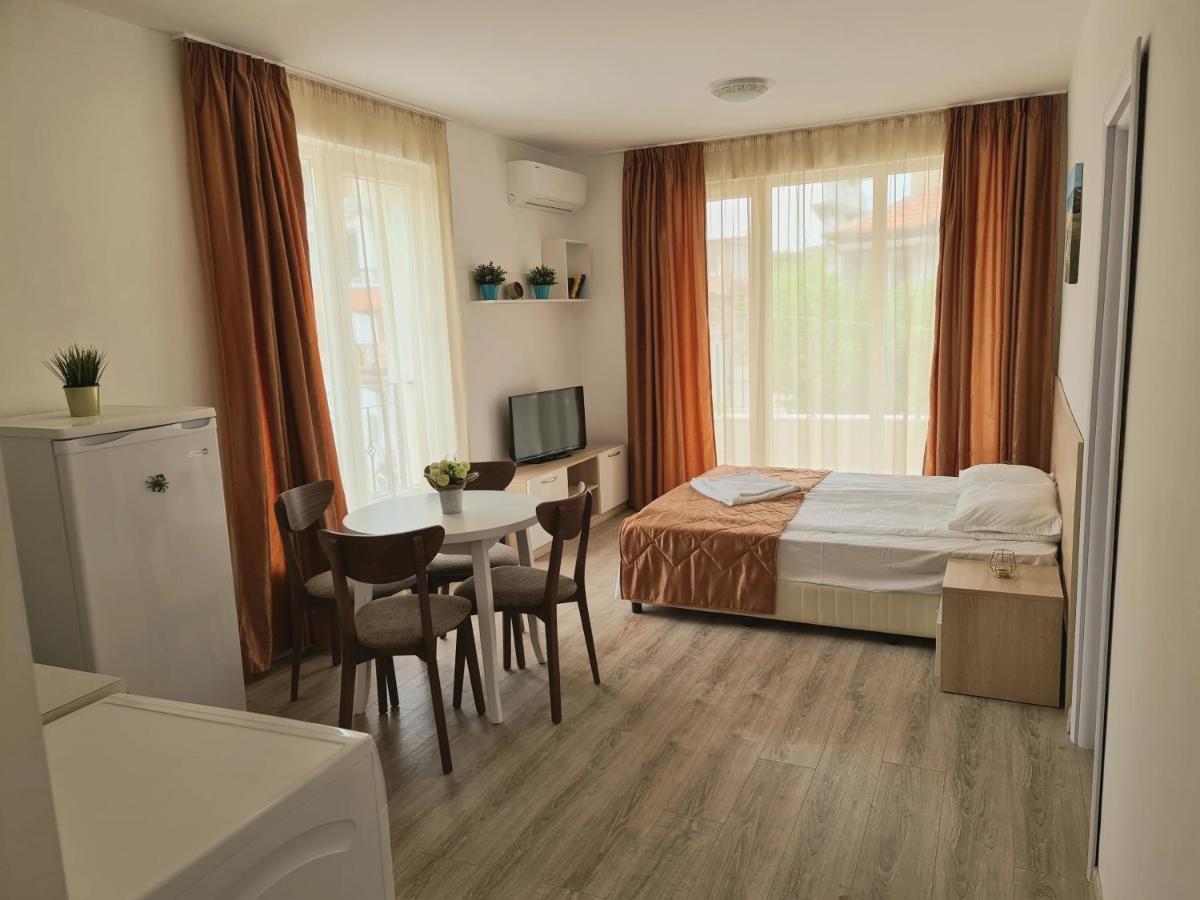 Mida Apartment Obzor Eksteriør billede