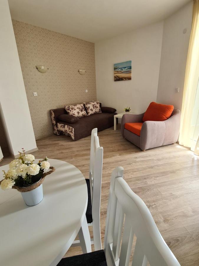 Mida Apartment Obzor Eksteriør billede