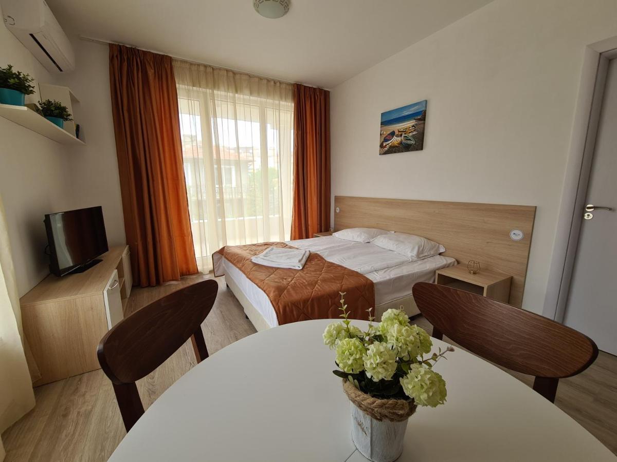 Mida Apartment Obzor Eksteriør billede