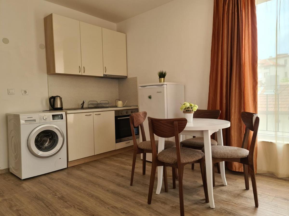Mida Apartment Obzor Eksteriør billede