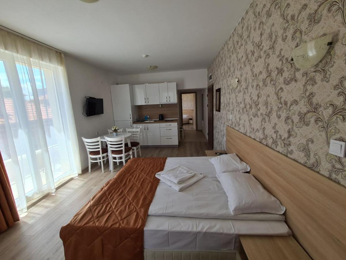 Mida Apartment Obzor Eksteriør billede